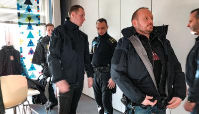 og nye uniformer på prøve | Dansk Politi